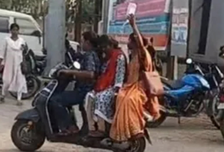 Lohardaga News : स्लाइन चढ़ी गर्भवती को स्कूटी पर अस्पताल ले गए परिजन, स्वास्थ्य व्यवस्था पर उठे सवाल