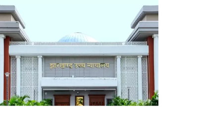 हाईकोर्ट का महाधिवक्ता को निर्देश, अधिवक्ता मनोज टंडन की सुरक्षा के लिए पुलिस प्रशासन से करें बात