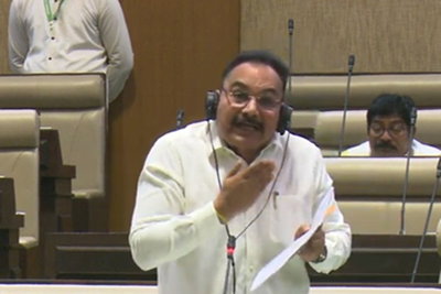 आउटसोर्सिंग नियुक्ति पर सदन में तीखी बहस, प्रदीप यादव ने पैसे लेकर नौकरी देने का लगाया आरोप