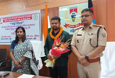 खूंटी :  एक लाख का इनामी PLFI एरिया कमांडर हाबिल मुंडू ने किया आत्मसमर्पण