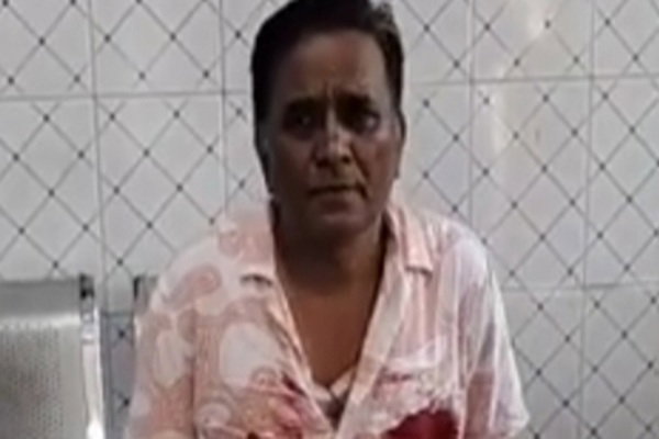 Ramgarh News :  व्यवसायी पर दिनदहाड़े जानलेवा हमला, कारोबारियों में आक्रोश