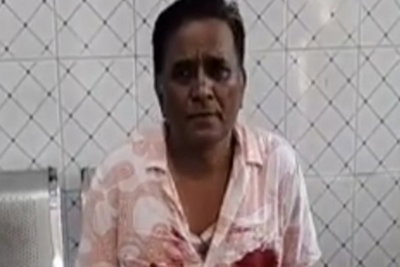 Ramgarh News :  व्यवसायी पर दिनदहाड़े जानलेवा हमला, कारोबारियों में आक्रोश