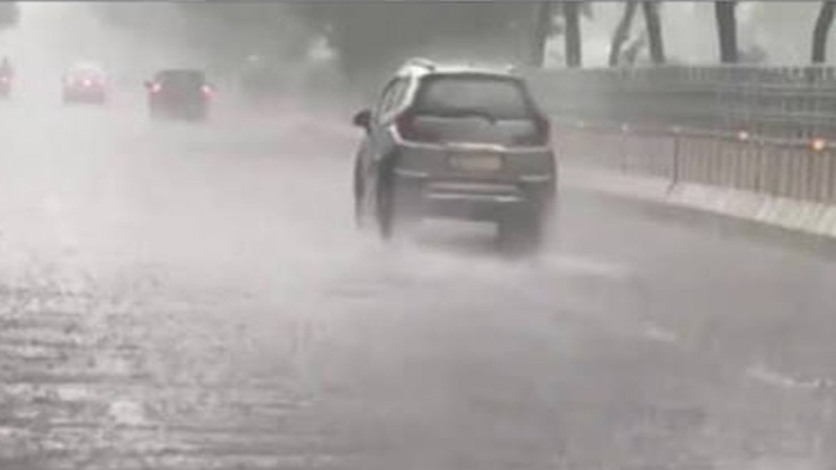 Jharkhand Weather News  : आज भी बिगड़ा रहेगा मौसम का मिजाज, चतरा-हजारीबाग-रामगढ़ में रेड अलर्ट