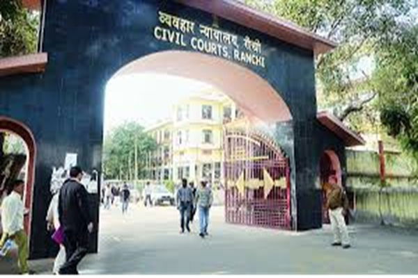 लैंड स्कैम : चार्जशीटेड विनोद सिंह की डिस्चार्ज पिटीशन पर PMLA कोर्ट में सुनवाई जारी