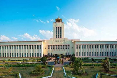 BIT मेसरा के हॉस्टल में छात्रा की संदिग्ध मौत, कमरे में फंदे से लटका मिला शव