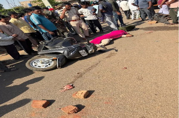 ड्यूटी करने हाईकोर्ट जा रही महिला सिपाही की सड़क हादसे में मौत