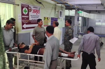 Dhanbad News :  प्रेमिका से मिलने देवघर जा रहे युवक को तोपचांची में मारी गोली, बाइक लूट अपराधी फरार