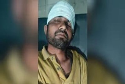 धनबाद :  बच्चा चोर समझ युवक की बेरहमी से पिटाई, पुलिस ने बचाकर अस्पताल पहुंचाया