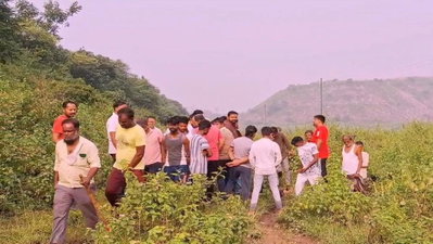 Dhanbad :  शाहबाज रेलवे जोनल स्कूल के पास संदिग्ध परिस्थिति में मिला युवक का शव