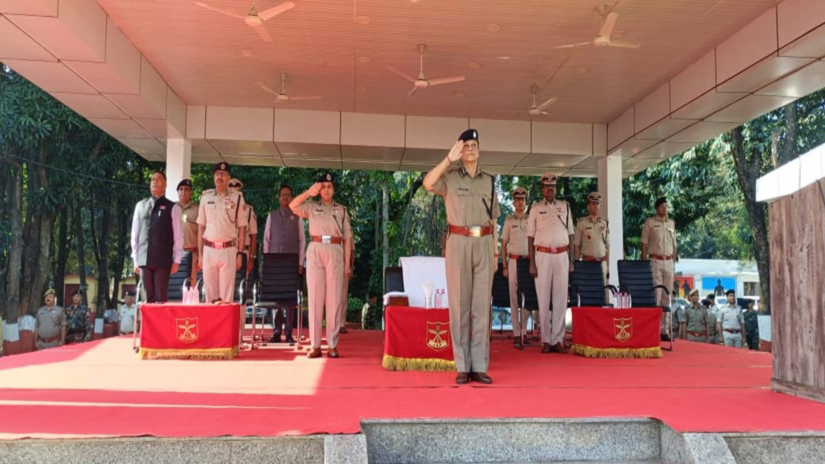 Salute to martyrs