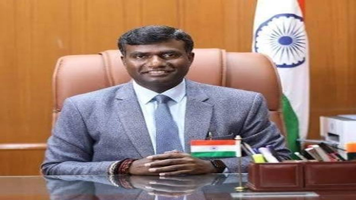 रांची DC की कार्रवाई, राजद के पूर्व MLC सुबोध राय के बॉटलिंग प्लांट का लाइसेंस किया रद्द