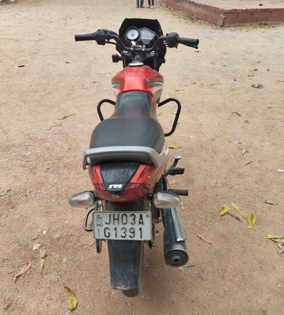 पलामू :   देसी कट्टा और जिंदा गोली के साथ नाबालिग गिरफ्तार