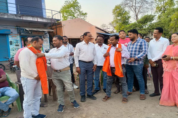 पोटका व कोवाली के नए बीजेपी मंडल अध्यक्ष का शानदार स्वागत