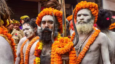 सावधान :  झारखंड में नकली साधुओं के नशीला प्रसाद खिलाने से महिला की मौत, 7 अरेस्ट