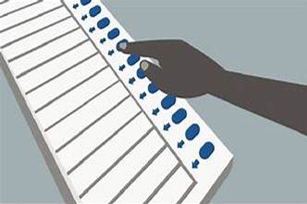 पश्चिम बंगाल व तमिलनाडु में वोटिंग जारी, मुर्शिदाबाद में EVM खराब, PM, शाह व TMC ने की वोटर्स से खास अपील