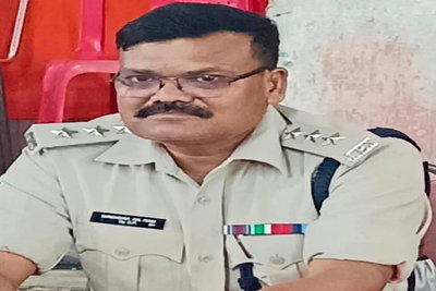 Latehar News :   बीरेंद्र राम ने बरवाडीह SDPO का पदभार संभाला, पहले भी थाना प्रभारी के रूप में दे चुके हैं सेवा