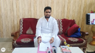 Latehar News :  देवेश तिवारी ने पीएम मोदी के 12 वर्षों के कार्यकाल को ऐतिहासिक बताया