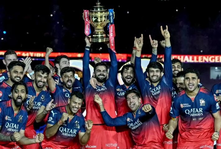 चिन्नास्वामी स्टेडियम की 11 कुर्सियां हमेशा रहेंगी खाली, भगदड़ के मृतकों को अनूठी श्रद्धांजलि