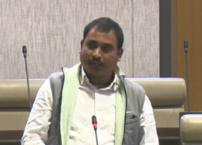 झारखंड विस :  मांडू विधायक निर्मल महतो ने सदन में कहा- जनता को गुमराह करने वाला है बजट