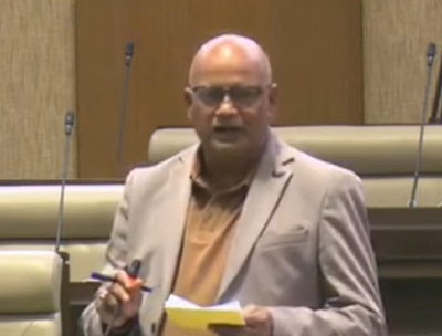 झारखंड विस :  अरूप चटर्जी  बोले- कृषि, पशु व मत्स्य पालन ग्रामीण अर्थव्यवस्था की रीढ़, इन्हें मजबूत करने की जरुरत