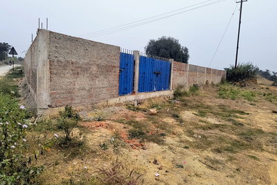 जादूगोड़ा: भू-माफिया का बोलबाला, ग्रामीणों ने अपर आयुक्त से की शिकायत