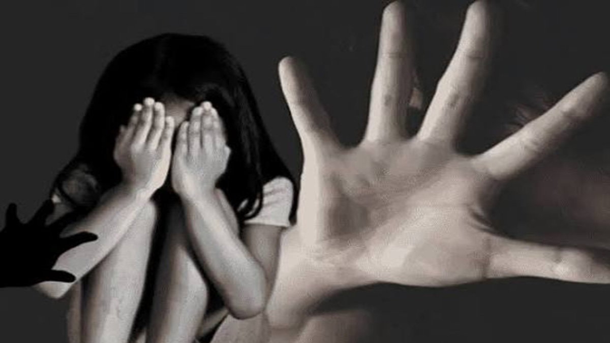 Pakur News : चार साल की बच्ची से दुष्कर्म का आरोप, दो नाबालिग पकड़े गए
