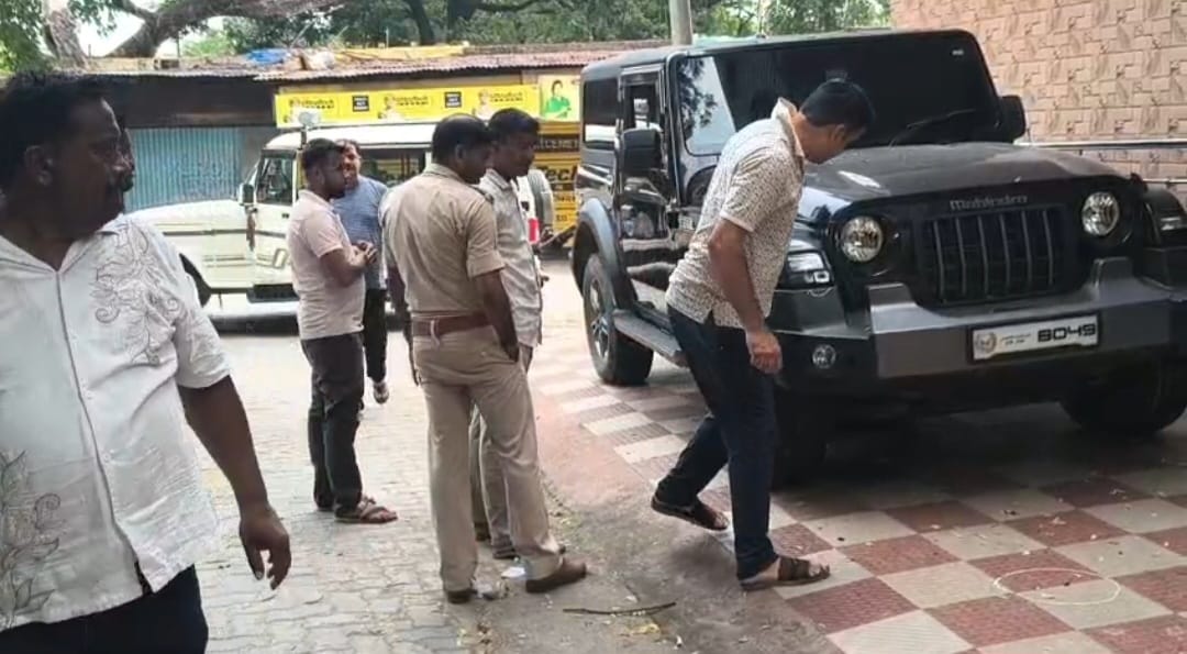 Jamshedpur News : गोलमुरी में कारोबारी के घर फायरिंग, 20 लाख की रंगदारी मांगने का आरोप