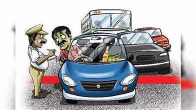Ranchi News :  ट्रैफिक रूल्स तोड़ने वालों पर कार्रवाई जारी, 26 दिन में कटे 1 लाख से ज्यादा चालान