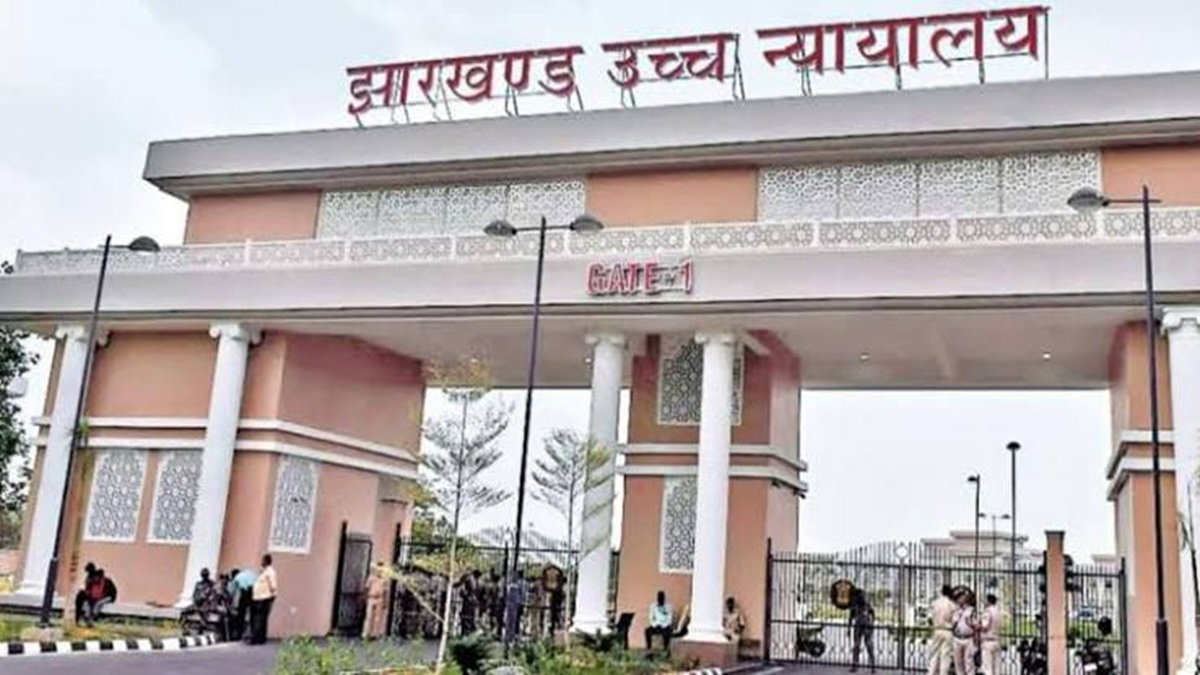 पुलिस थानों में सीसीटीवी नहीं लगाये जाने पर हाइकोर्ट नाराज, DGP को अवमानना नोटिस