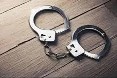 Ranchi News :  लूटकांड का फरार आरोपी अरगोड़ा से गिरफ्तार,  नगड़ी थाना में पूछताछ जारी