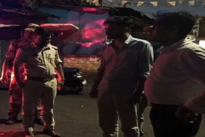 Jamshedpur News : बिष्टुपुर में देर रात पुलिस का विशेष अभियान, अड्डेबाजी और नशाखोरी पर सख्त कार्रवाई