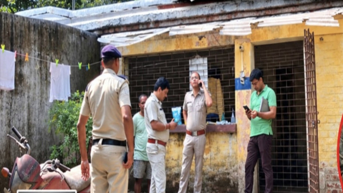 Jamtara News : 2021 से लापता चिरेका कर्मी का नरकंकाल बंद रेलवे क्वार्टर से बरामद