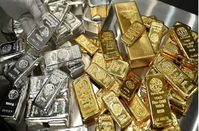 सोने-चांदी की कीमतें आसमान पर, सिल्वर 4 लाख के पार, गोल्ड की चमक और बढ़ी