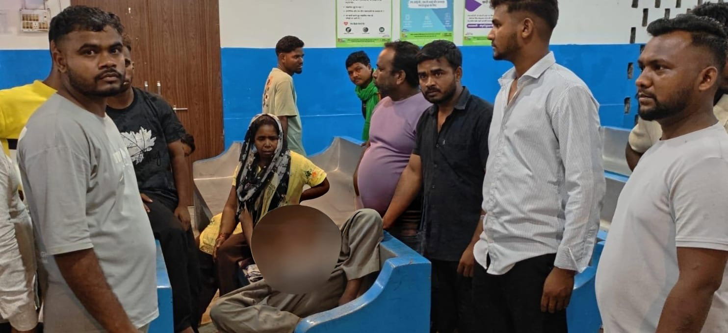 Giridih News :  व्यक्ति पर धारदार हथियार से हमला, गंभीर स्थिति में धनबाद रेफर