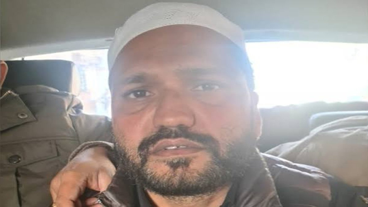सुप्रीम कोर्ट का फैसला :  मुल्ला अफरोज की नजरबंदी रद्द, यूपी सरकार पर 10 लाख का जुर्माना