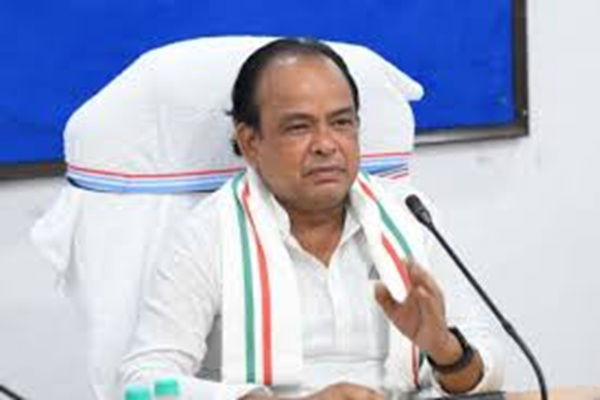 इरफान अंसारी ने केंद्रीय बजट की कड़ी आलोचना की, जनता को गुमराह करने वाला बताया