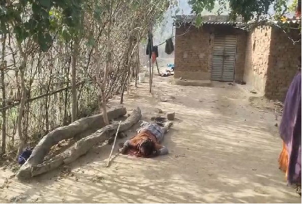 पलामू :  कुसड़ी ट्रिपल मर्डर केस के आरोपियों की तलाश में पुलिस की ताबड़तोड़ छापेमारी