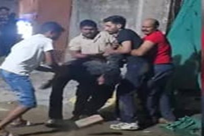 जमशेदपुर के मानगो में हाईवोल्टेज ड्रामा : पत्नी से विवाद के बीच पति के दोस्त ने लहराई पिस्तौल