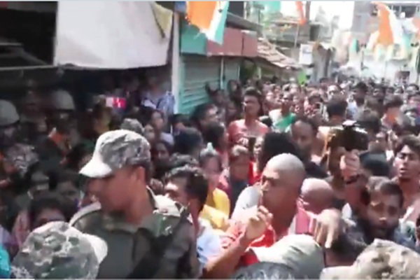 बंगाल चुनाव :  साउथ परगना की 15 बूथों पर पुनर्मतदान, फाल्टा में TMC नेता की धमकी के बाद बवाल