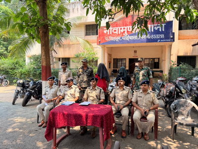 Chaibasa News :  अंतरजिला बाइक चोर गिरोह का खुलासा, दो गिरफ्तार, 20 चोरी की बाइक बरामद