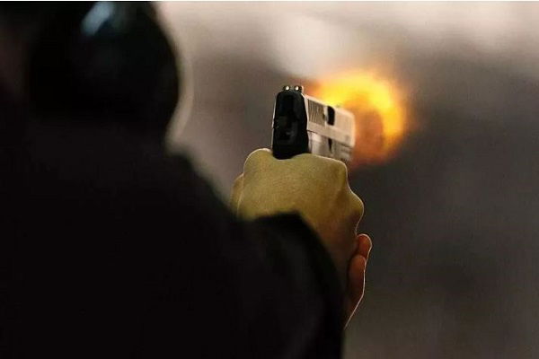 पटना: जमीन विवाद में डबल मर्डर, महिला व पड़ोसी की मौत, बेटा घायल