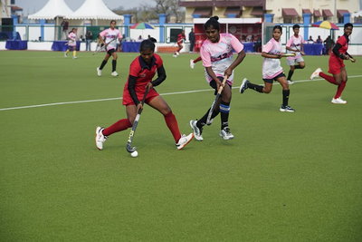 रांची में 69वीं राष्ट्रीय स्कूली हॉकी प्रतियोगिता जारी, सेमीफाइनल में पहुंचा झारखंड