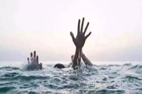 मधुबनी : तालाब में नहाने गए 5 मासूम बच्चों की डूबने से मौत, गांव में पसरा मातम