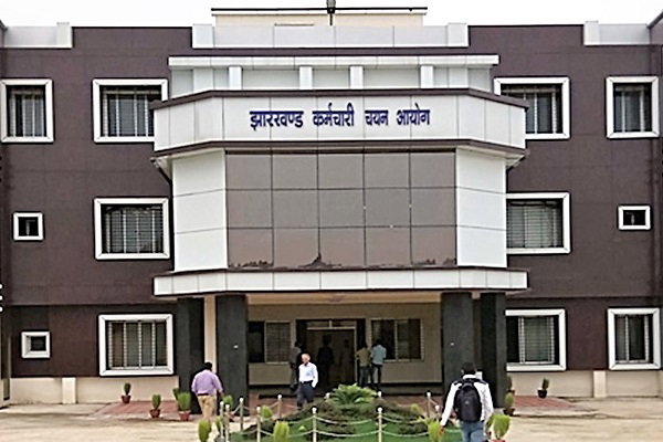 कुड़ुख विषय के अभ्यर्थियों ने JSSC पर लगाया भेदभाव का आरोप
