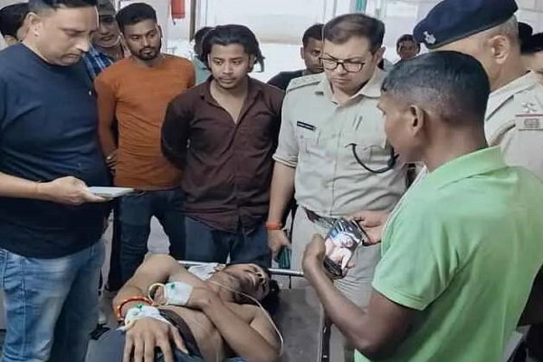 देवघर में युवक को गोली मारकर फरार हुए बदमाश, हालत गंभीर