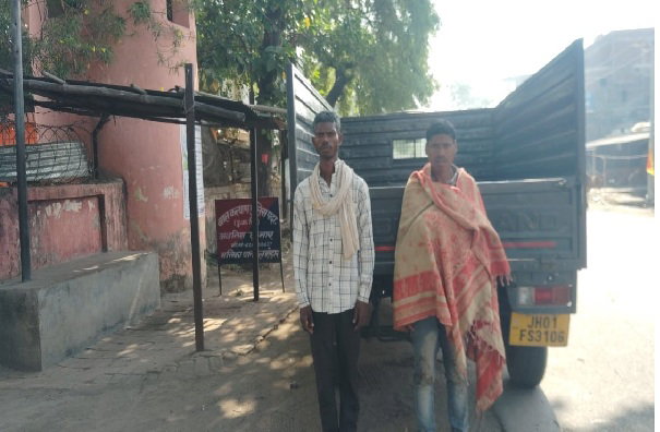 लातेहार : पिता ने पुत्र की चाकू मारकर की हत्या, गिरफ्तार