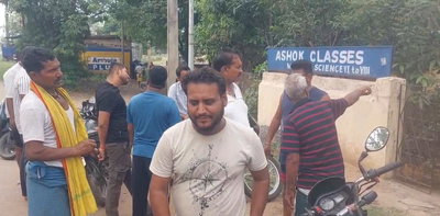 Dhanbad News :  भूली में रिटायर्ड शिक्षक के बंद घर से कैश, गहने व कार उड़ा ले गए चोर