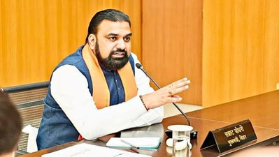 गंडक बाढ़ : तटबंध टूटने व राहत कार्य में लापरवाही पर 7 इंजीनियर निलंबित,  मुख्य अभियंता पर भी कार्रवाई