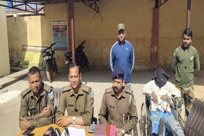 हजारीबाग: ज्वैलरी लूटकांड में फरार आरोपी गिरफ्तार, लूट का सामान बरामद