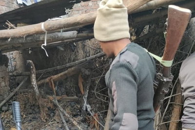 रामगढ़ में बड़ी कार्रवाई:  500 Kg जावा महुआ व 40 लीटर शराब जब्त, एक गिरफ्तार